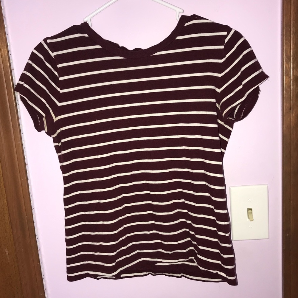 burgundy and white stripped t-shirt